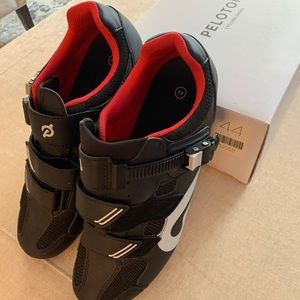 brand new peloton shoes